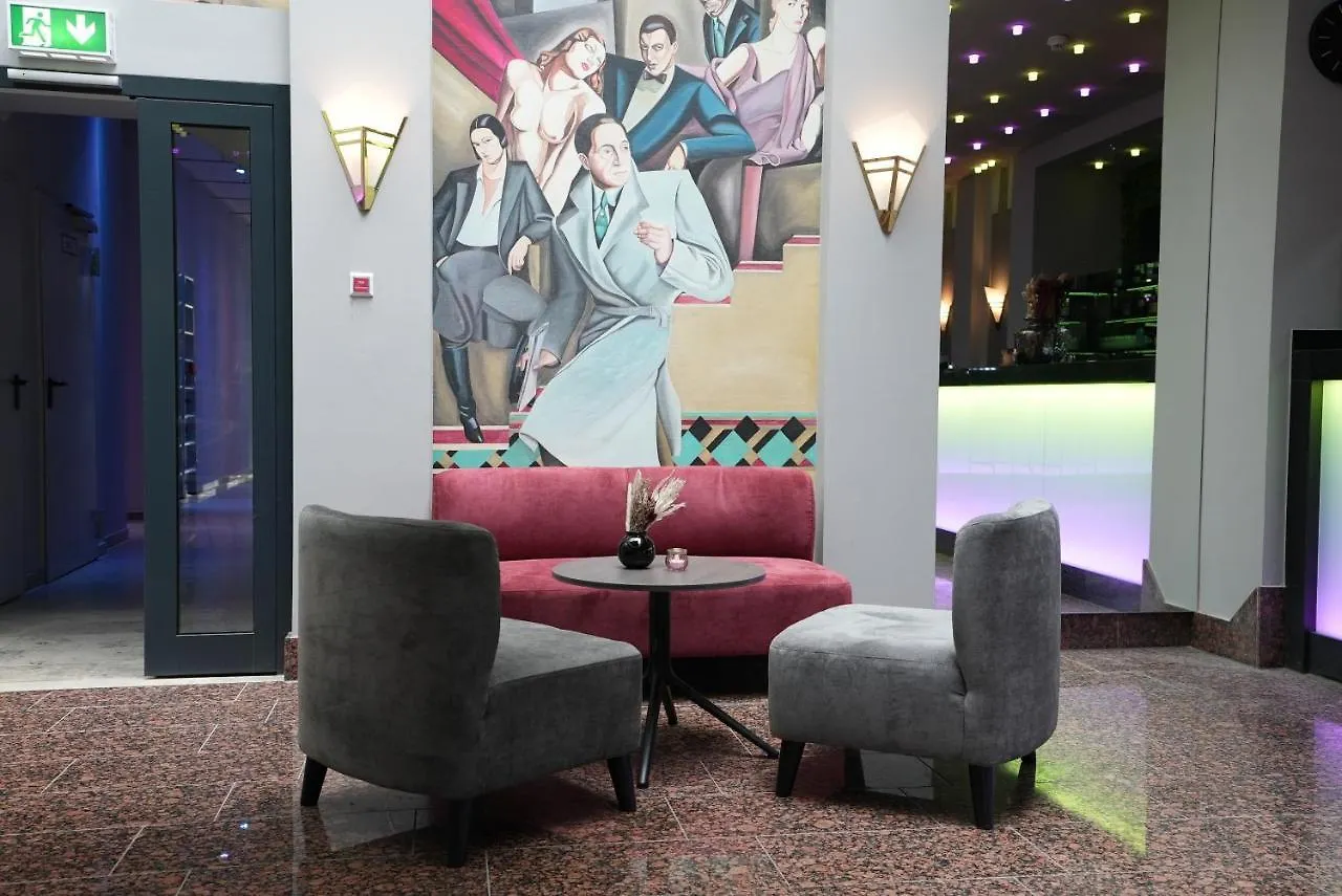 Boutique Kaiser - Hotel & Apartments Frankfurt am Main 4*,