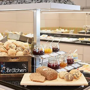 https://derag-livinghotel-dusseldorf.dusseldorf-hotel.net